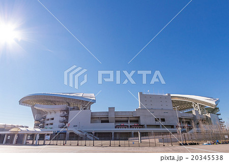 青空と埼玉スタジアム2002 20345538
