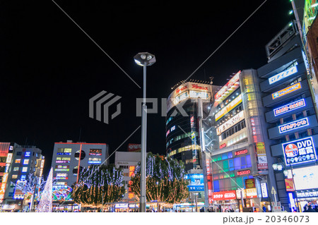 東京都北区 赤羽駅東口前ロータリー「夜景」 東京都北区 赤羽駅東口前ロータリー「夜景」 20346073