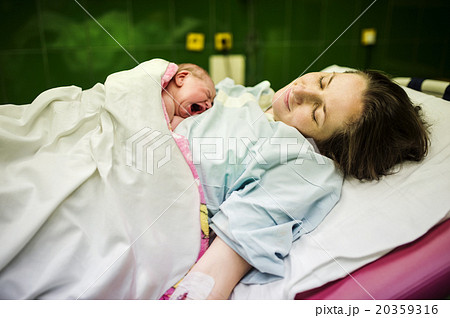 Baby girl few minutes after the birth Baby girl few minutes after the birth 20359316