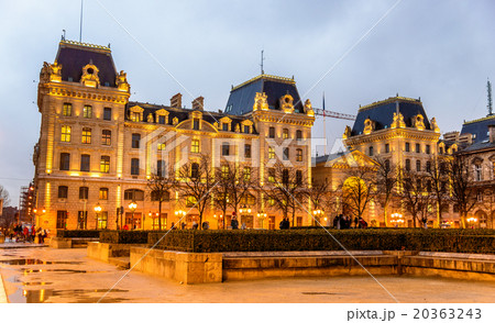 The palace of the Prefecture of Police of Paris 20363243