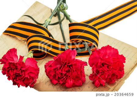 George ribbon, cloves and an old letter 20364659