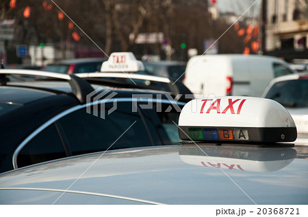 parisian taxi 20368721