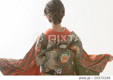 Kimono Beauty 20372298