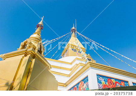 pagoda 20375738