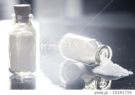 白い薬 20381739