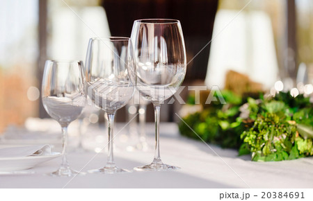 restaurant interior 20384691