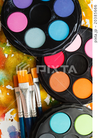 watercolor paints 20385666