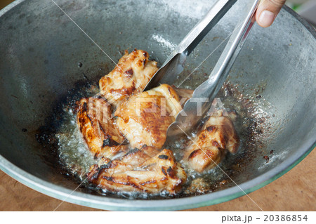 Fried Chicken Cooking Fried Chicken Cooking 20386854