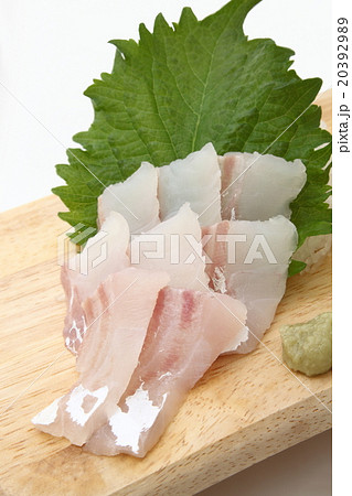 鱸 スズキ 刺身 造り 腹太 和食の写真素材 3929