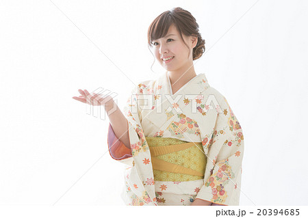 Kimono Beauty 20394685