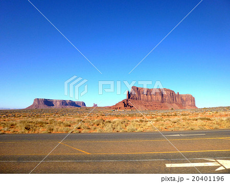 モニュメントバレー モニュメントバレー 20401196