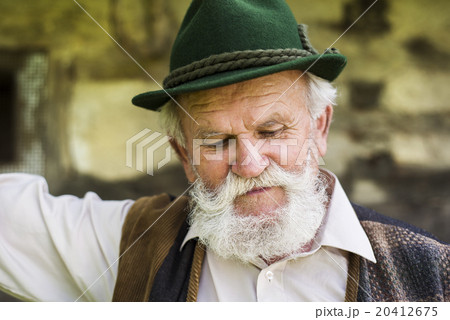 Old farmer Old farmer 20412675