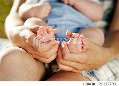 Mother and son 20412793