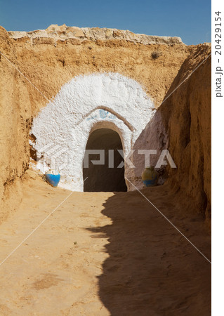 entry into dwelling Berbers entry into dwelling Berbers 20429154