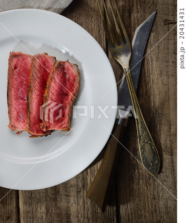 Rare steak medium 20431431