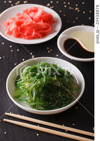 Japanese wakame salad and pickled ginger 20438878