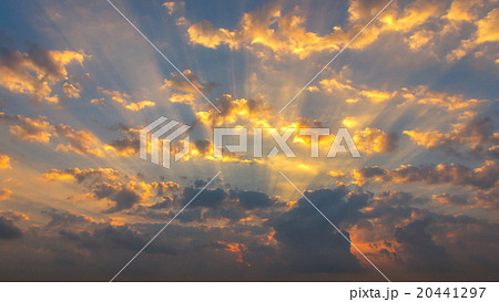 Sunrise sky panorama and dramatic clouds 20441297