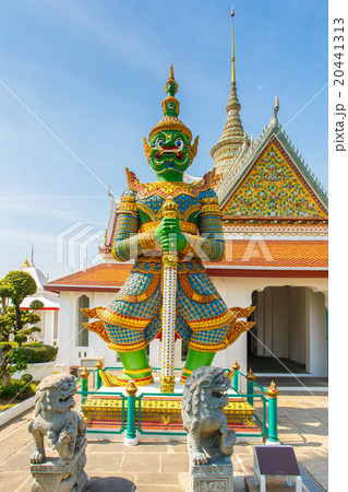 Wat Arun 20441313
