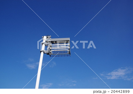 大型の誘蛾灯　誘蛾灯施設 20442899