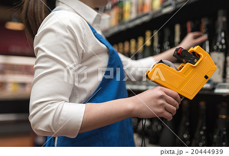 スーパーマーケットイメージ スーパーマーケットイメージ 20444939