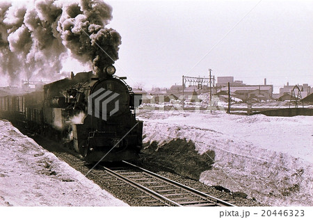 昭和45年美唄鉄道4号機　炭鉱の蒸気機関車 20446323