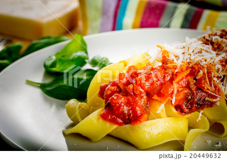 Fresh pasta with tomato sauce. 20449632