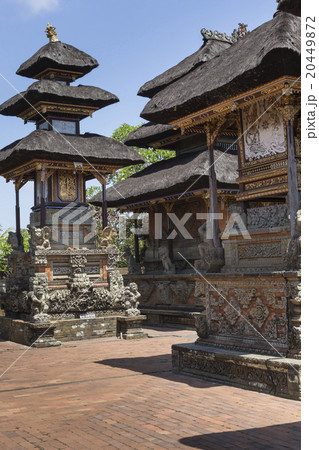 Temple in Bali, Indonesia on a beautiful sunny day 20449872