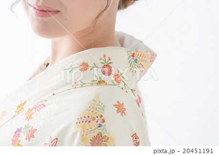 Kimono Beauty 20451191