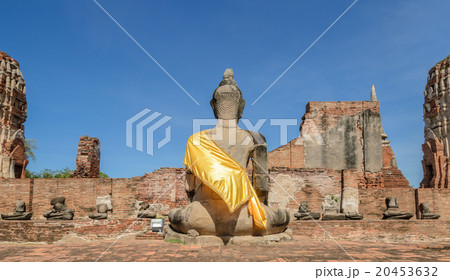 Wat Phra Mahathat in Thailand 20453632