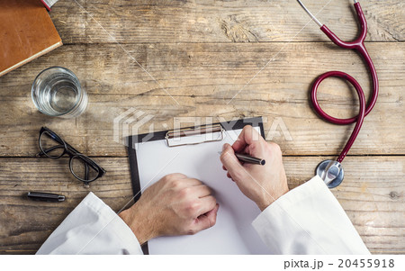 Desk of doctor 20455918