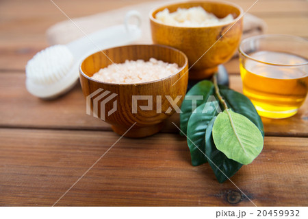 close up of himalayan pink salt and bath stuff 20459932