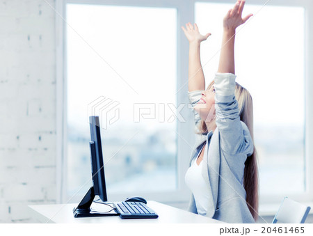 successful businesswoman in office successful businesswoman in office 20461465