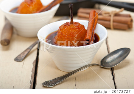 poached pears delicious home made recipe poached pears delicious home made recipe 20472727