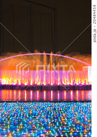 噴水イルミネーション 20484459