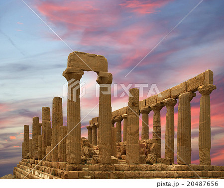 Ancient Greek Temple of Juno,Sicily Ancient Greek Temple of Juno,Sicily 20487656