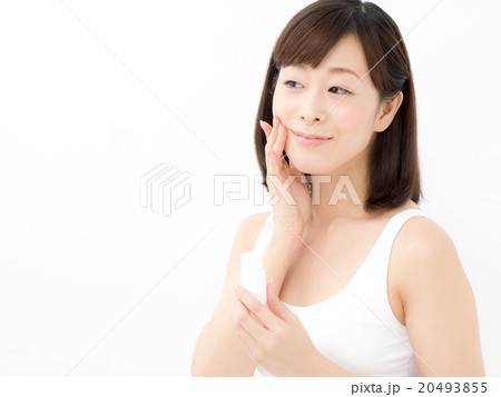 スキンケア・ミドル女性 スキンケア・ミドル女性 20493855