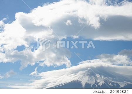 富士山の笠雲と吊るし雲 富士山の笠雲と吊るし雲 20496324