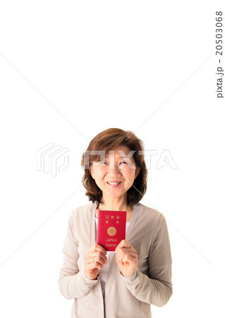 笑う女性 20503068