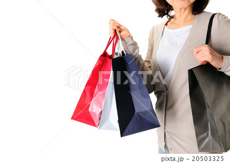 買い物、女性シニア 20503325