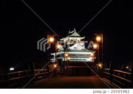 城 城 20505962