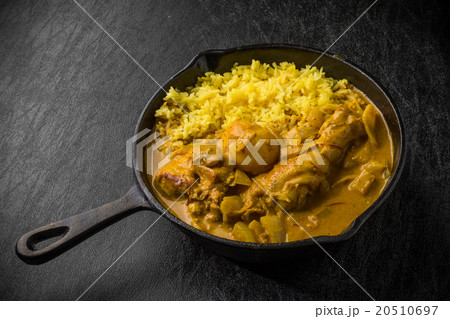 タイのチキンカレー　 Thai yellow chicken curry 20510697