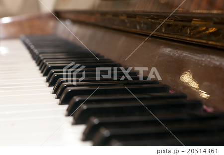 keyboard of piano 20514361