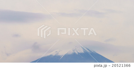 Mount Fuji in clouds 20521366