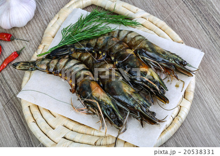 Raw tiger shrimps Raw tiger shrimps 20538331