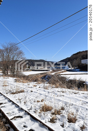 田舎　駅　雪 20540176