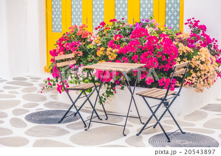 Beautiful architecture with santorini and greece style Beautiful architecture with santorini and greece style 20543897