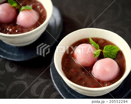 春の桜ぜんざい　　（横位置ハイアングル） 20552294