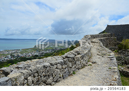 世界遺産 中城城跡(沖縄県中頭郡北中城村・中城村) 世界遺産 中城城跡(沖縄県中頭郡北中城村・中城村) 20564183