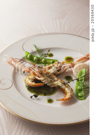 手長海老の香草焼き ピストソース 20569430
