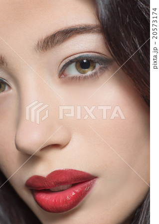 Portrait of fashion lady with dark red lips Portrait of fashion lady with dark red lips 20573174